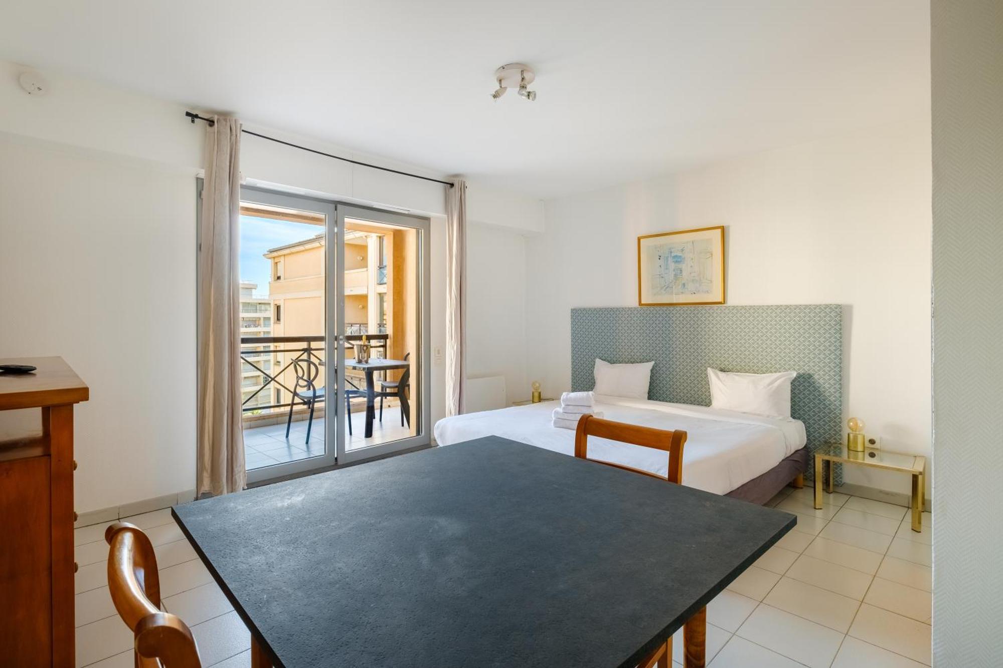 Residhotel Villa Maupassant Cannes Exterior foto